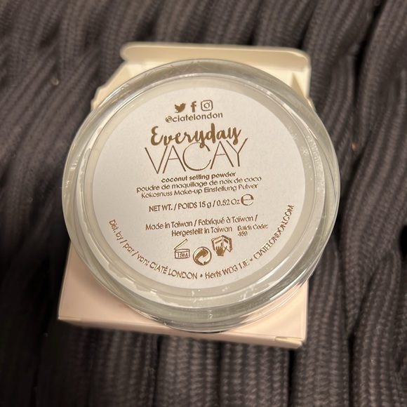 Everyday Vacay - Picture 2 of 2